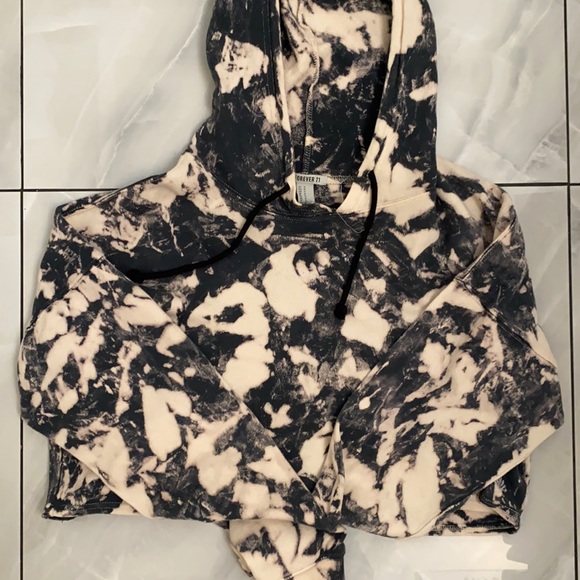 Black and Cream Cropped Hoodie - Picture 1 of 1